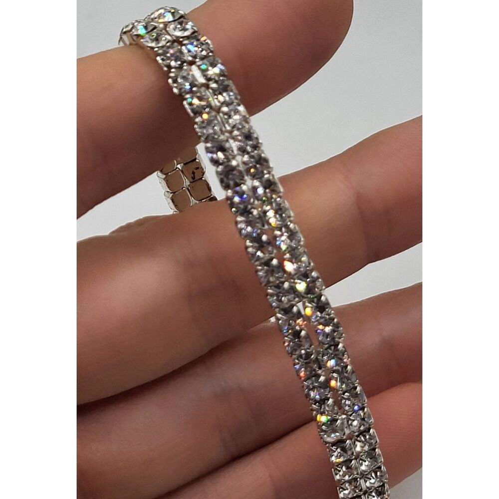 Stretchy Mossanite Bracelet 7in Glamor Sparkly - Picture 4 of 7
